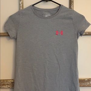 Under Armour Girls Size Med T-Shirt